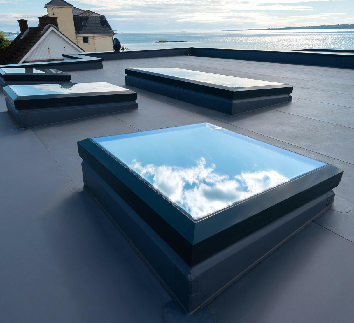 1500 x 2000 mm Electric Opening Glass Link Skylight (Premium Range).